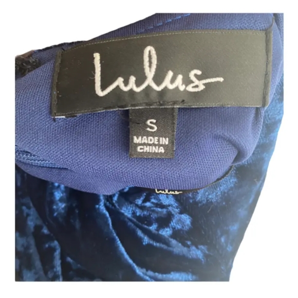 🆕Lulu's Dancing Queen Blue Velvet Skater Dress Size Small - Picture 3 of 7